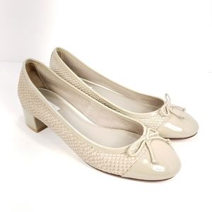 COLE HAAN Women's Sarina Pump Heels Cap Toe sz 7.5